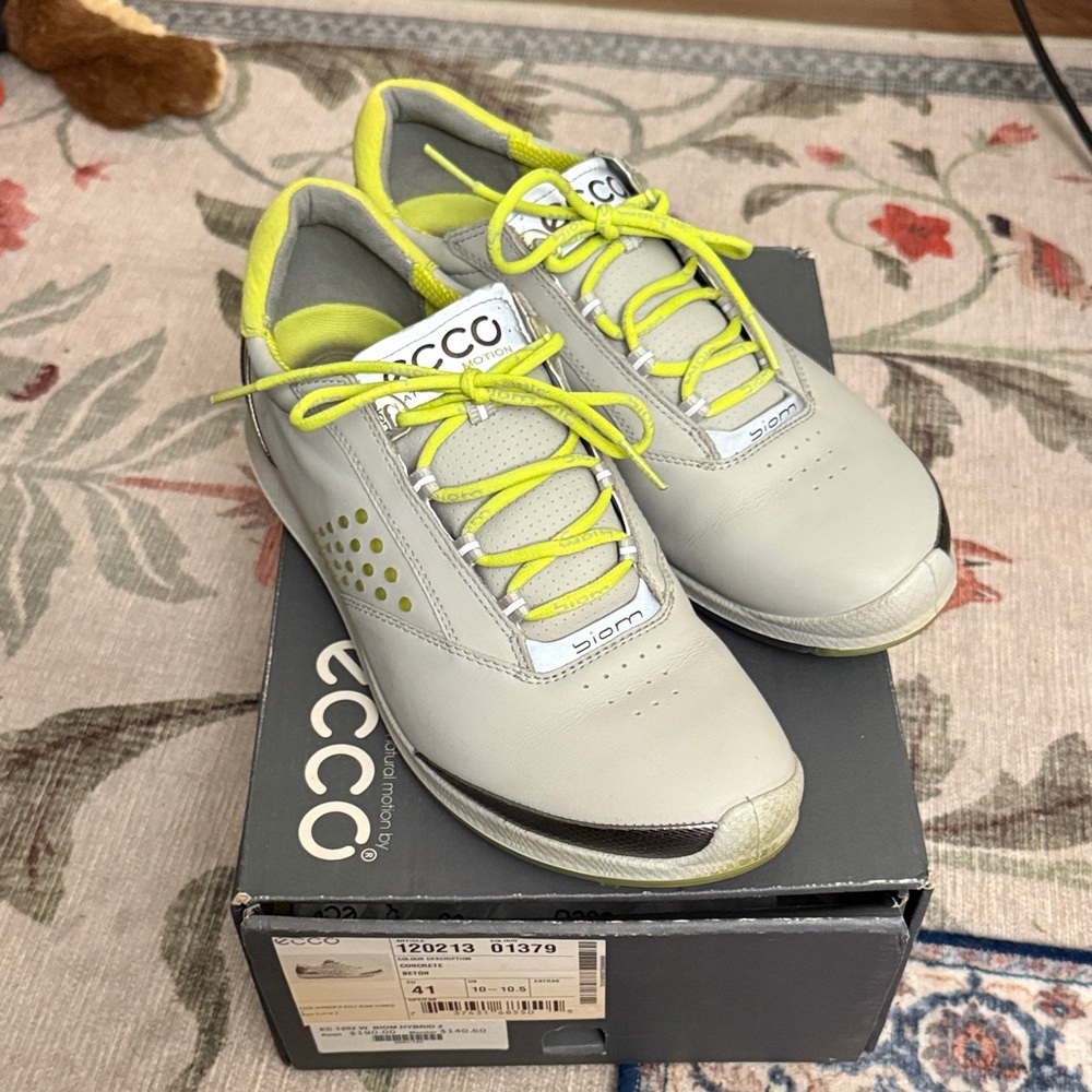 ECCO Women's Golf BIOM hybrid2 in Gray EU 41 US 10-10.5